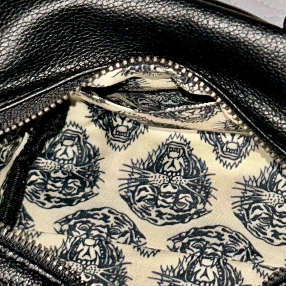 Ed Hardy Black and Red Heart Mini Bag - Picture 10 of 13